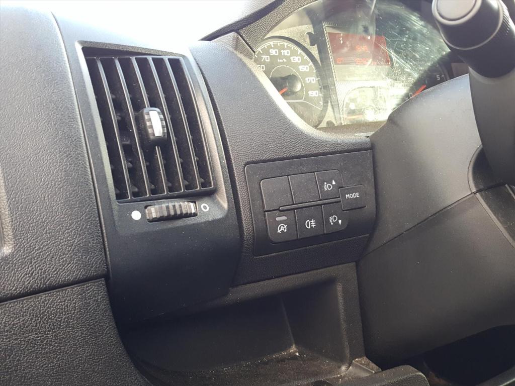 Peugeot Boxer gb 333 l2h2 bluehdi 140pk trekhaak | navigatie | cruise contr