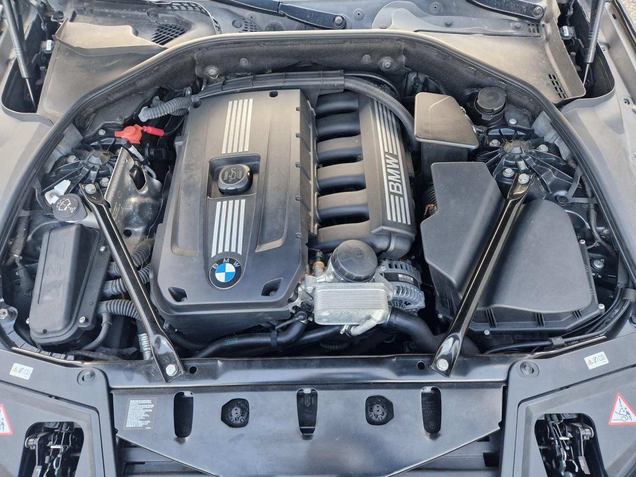 BMW 5-serie 528i High Executive