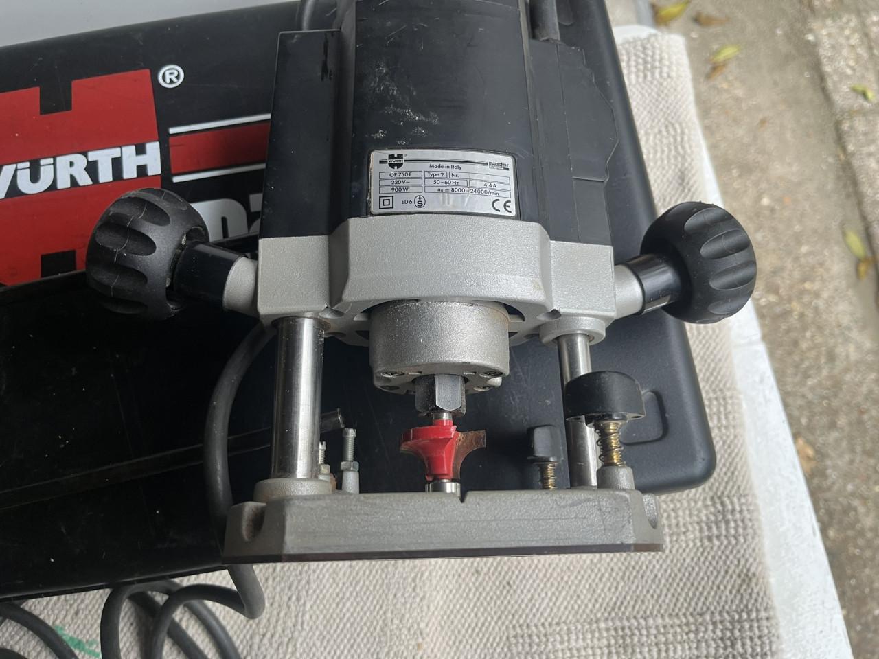 Bovenfreesmachine Master OF750 met 12 en 35 freessets