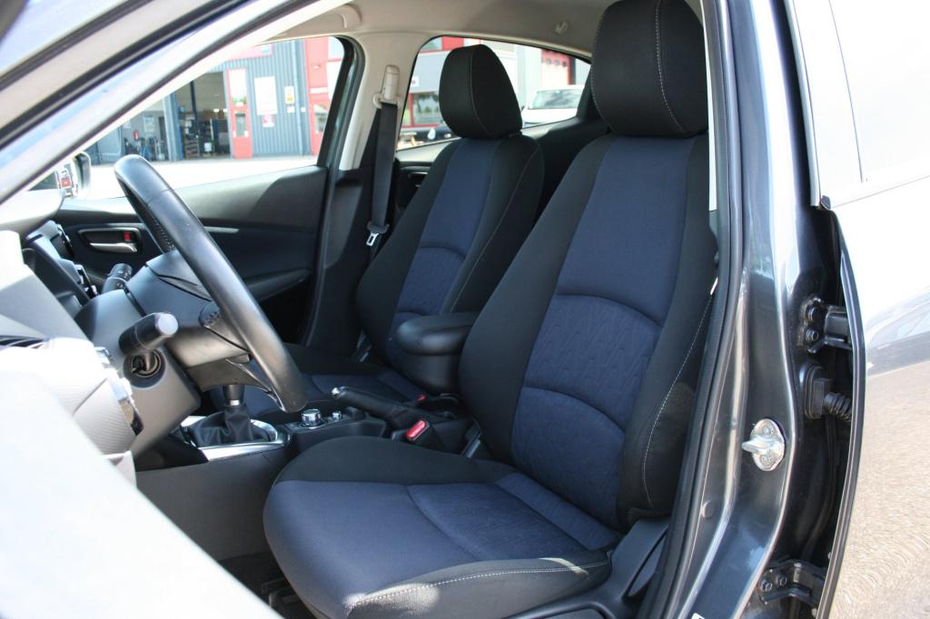 Mazda 2 1.5 skyactiv-g gt-m line / pdc / stoelverwarming / navi