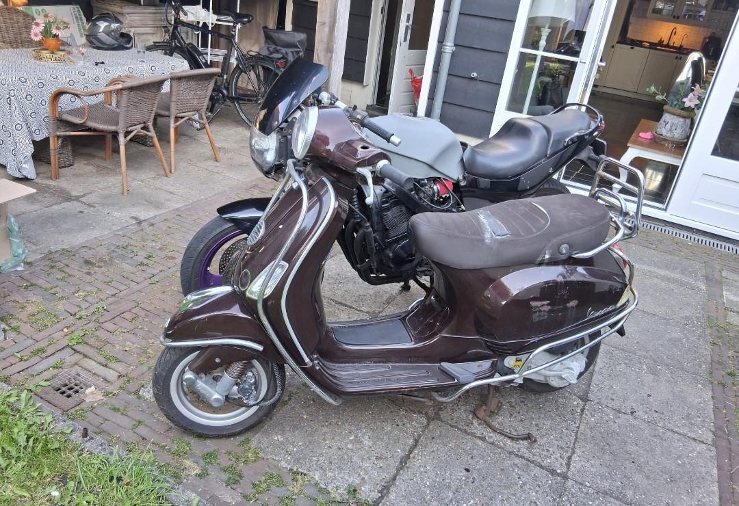 Vespa lx50 opknapper