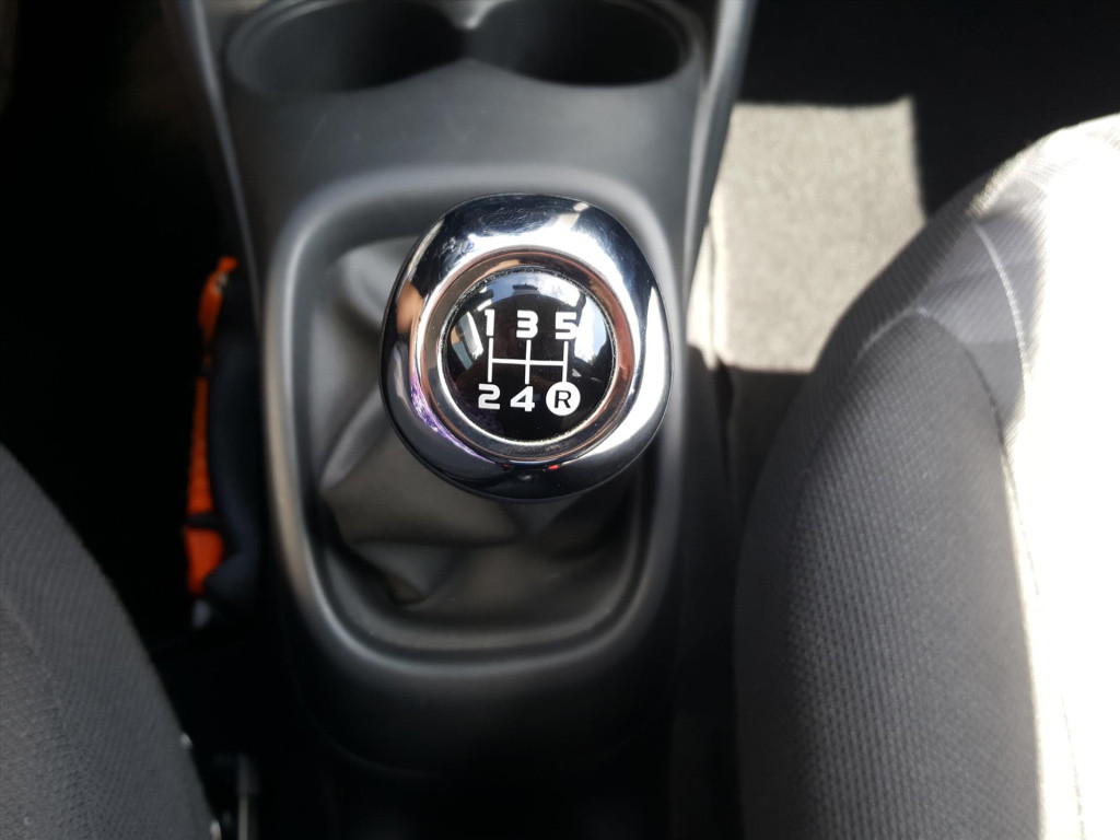 Peugeot 108 1.0 e-vti 72pk 5d active airco | bt bellen & muziek streaming |