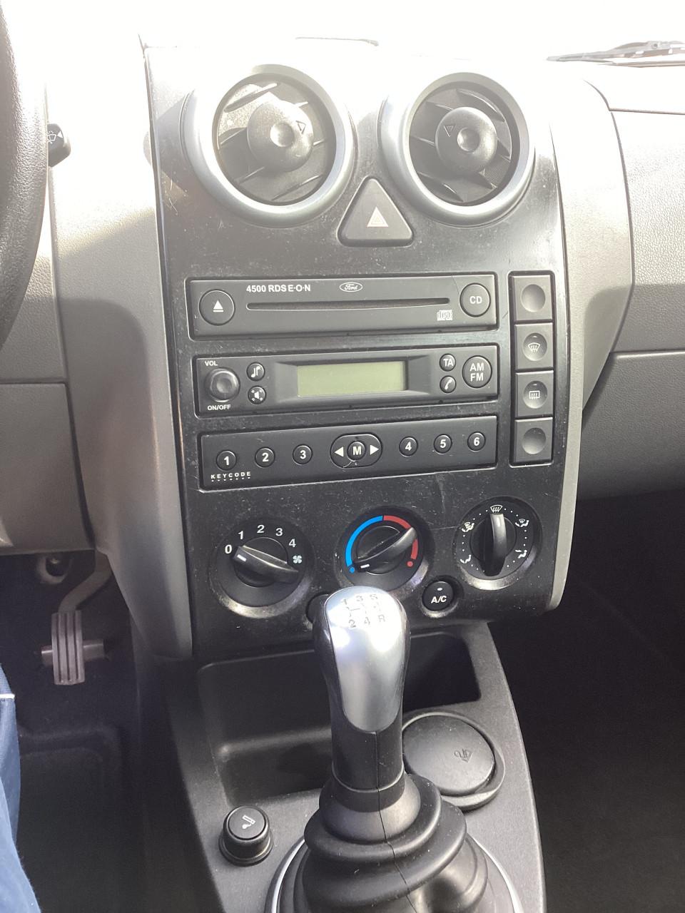 Ford Fusion Luxury 1.4 1.6V nieuwe APK en distributieriem en waterpomp