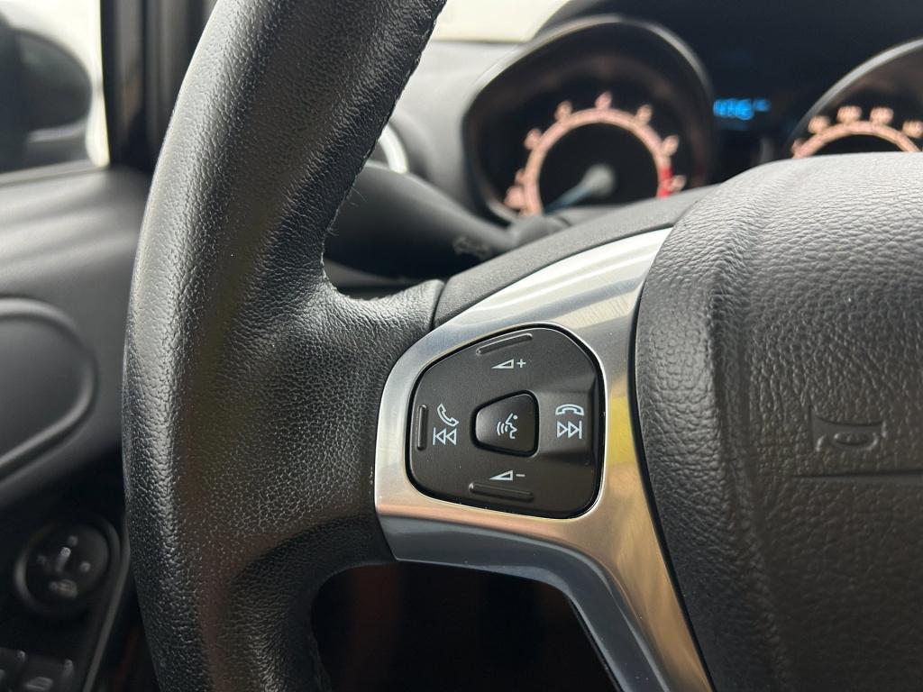 Ford Fiesta occasion 1.0 ecoboost titanium | zwart | tweedehands ford fiest