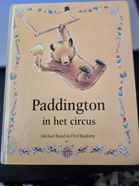 Boekje: Paddington in het circus 1975 In zeer nette staat