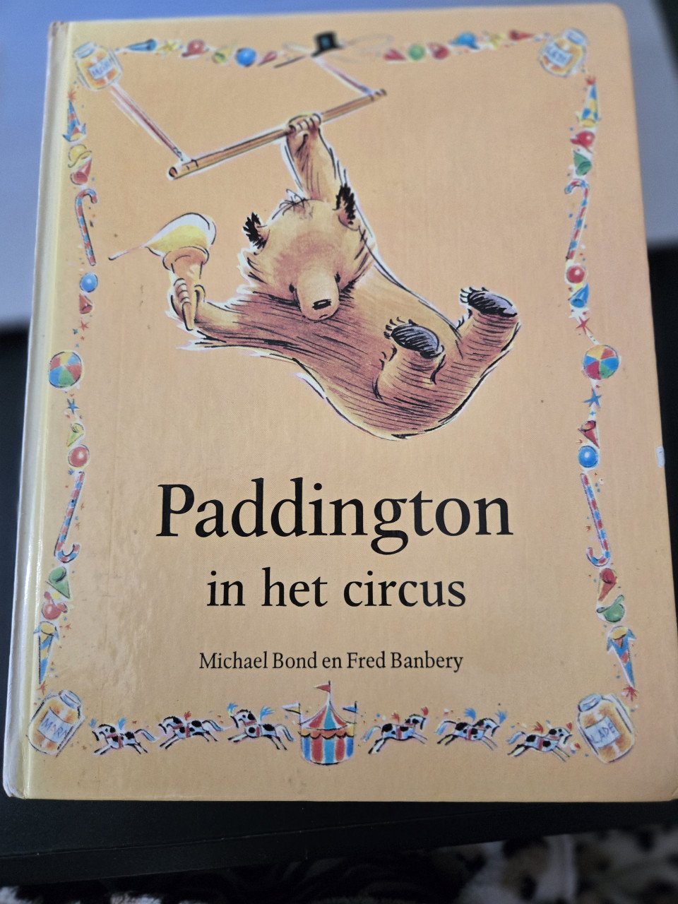 Boekje: Paddington in het circus 1975 In zeer nette staat