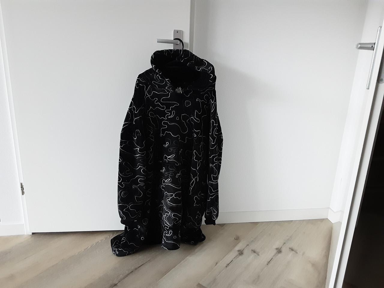 Lekkere warme huis poncho 1 maat