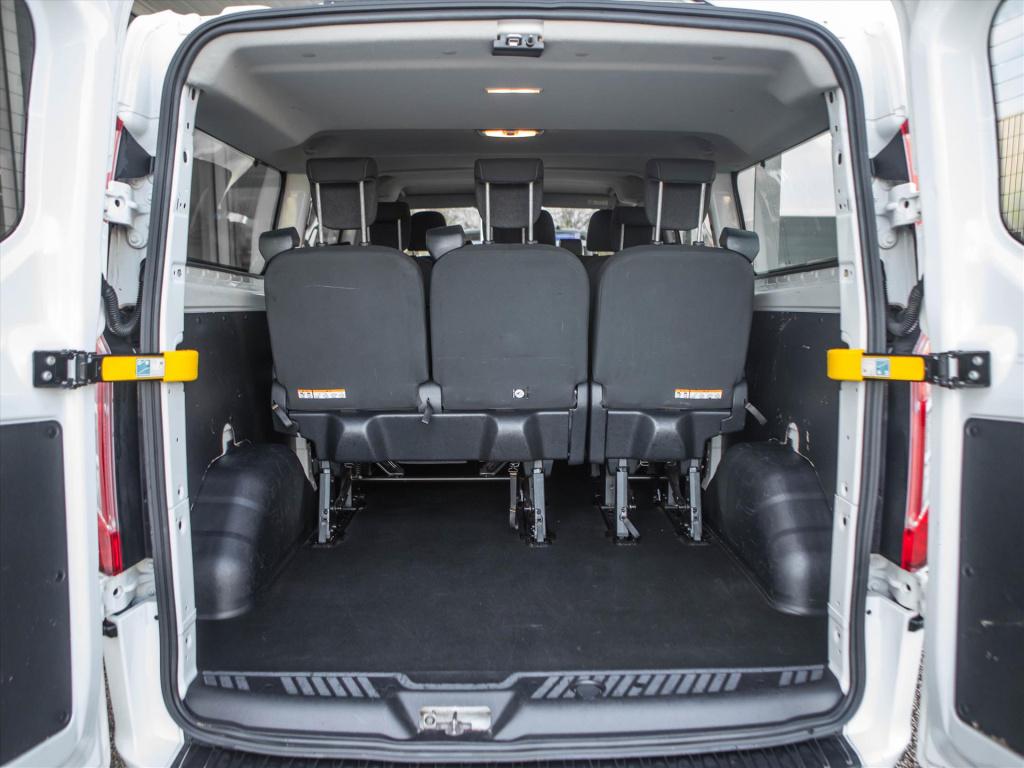 Ford Transit Custom 2.0 tdci 130pk 320 l2h1 9-persoons | navigatie | carpla