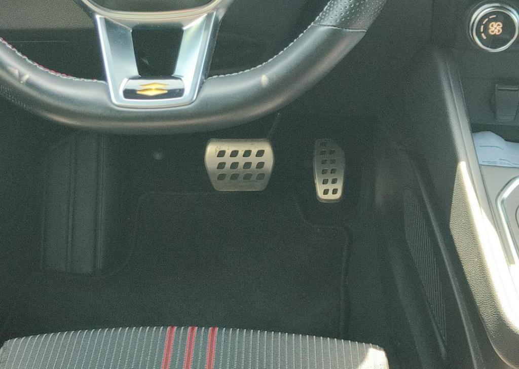 Renault Clio 1.6 e-tech hybrid 140 r.s. line - camera