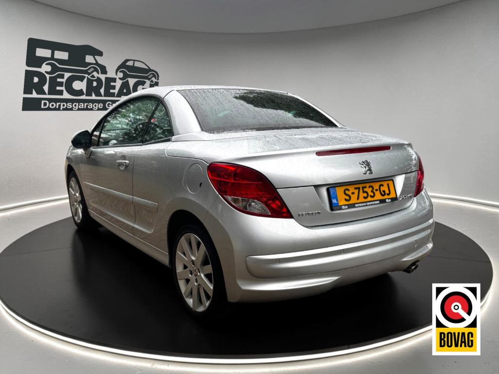 Peugeot 207 cc cabriolet | 2011 | 91.913 km |