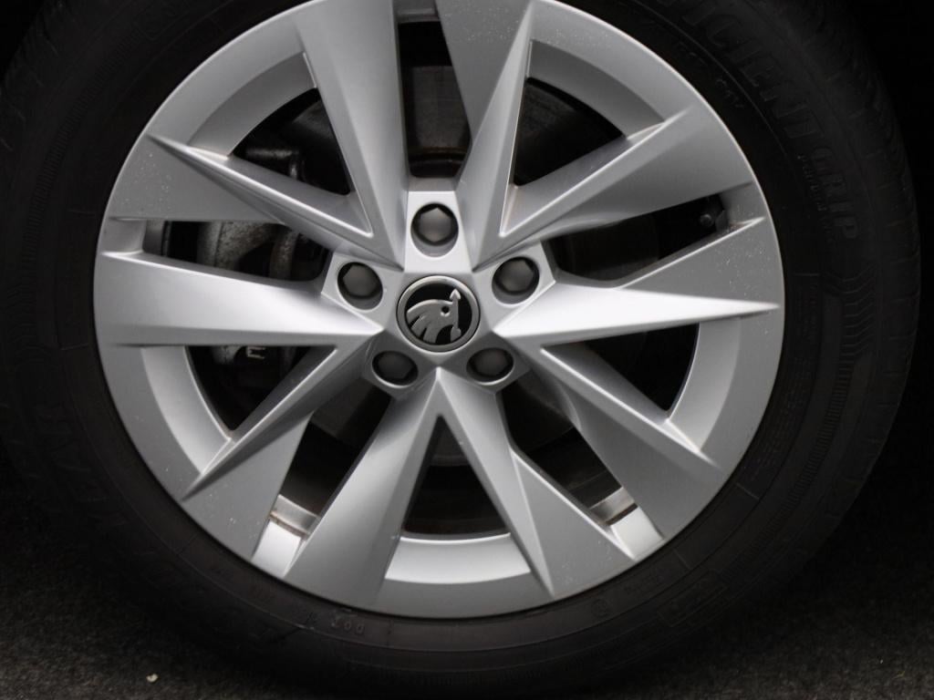 Skoda Octavia combi 1.4 tsi iv phev business edition | automaat | virtual c