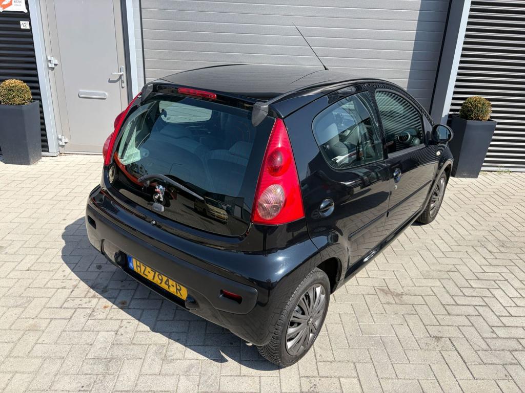 Peugeot 107 1.0-12v xr/airco/5 deurs/metallic/leuke auto/