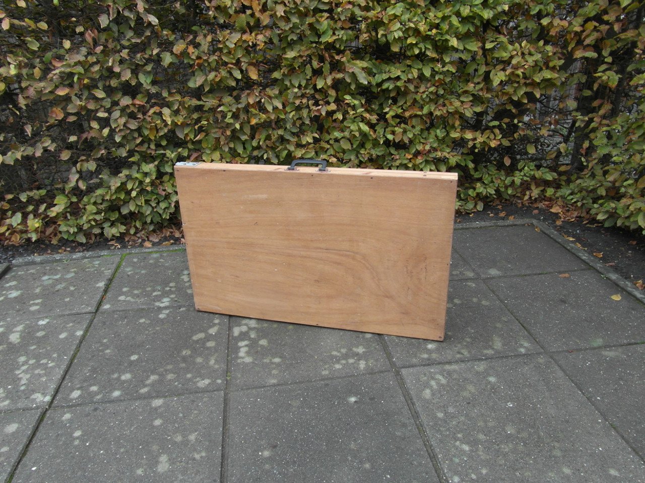 Houten behangtafel.