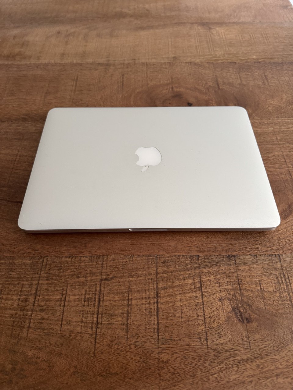 Apple Macbook Pro 13 inch early 2015