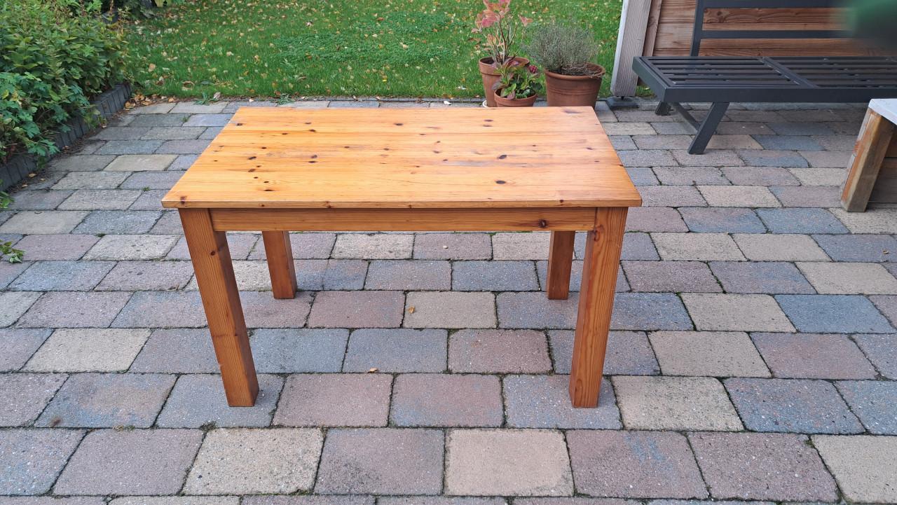 Houten tafeltje grenen