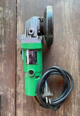 Decoupeerzaagmachine