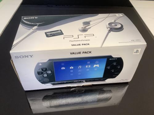 Sony PlayStation PSP1004 Value-pack compleet in doos en veel spellen.