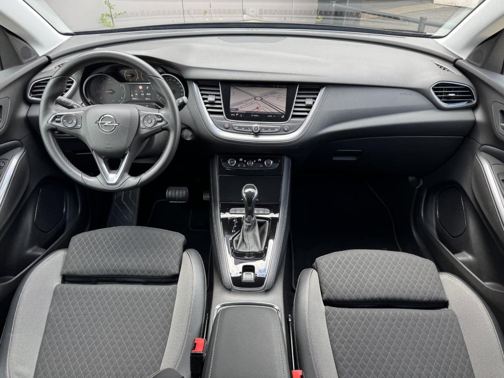Opel Grandland X 1.2 turbo ultimate automaat | comfortstoelen | navigatie f