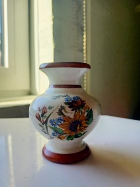 Vintage miniatuur vaasje Flora Gouda stijl