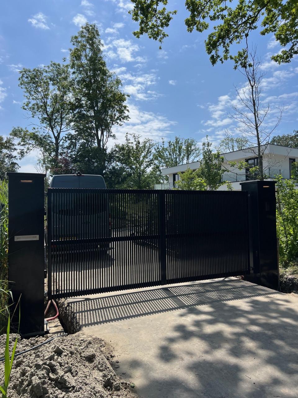 Duurzame en Stijlvolle Inrijpoorten, die vertrouwen uitstralen.