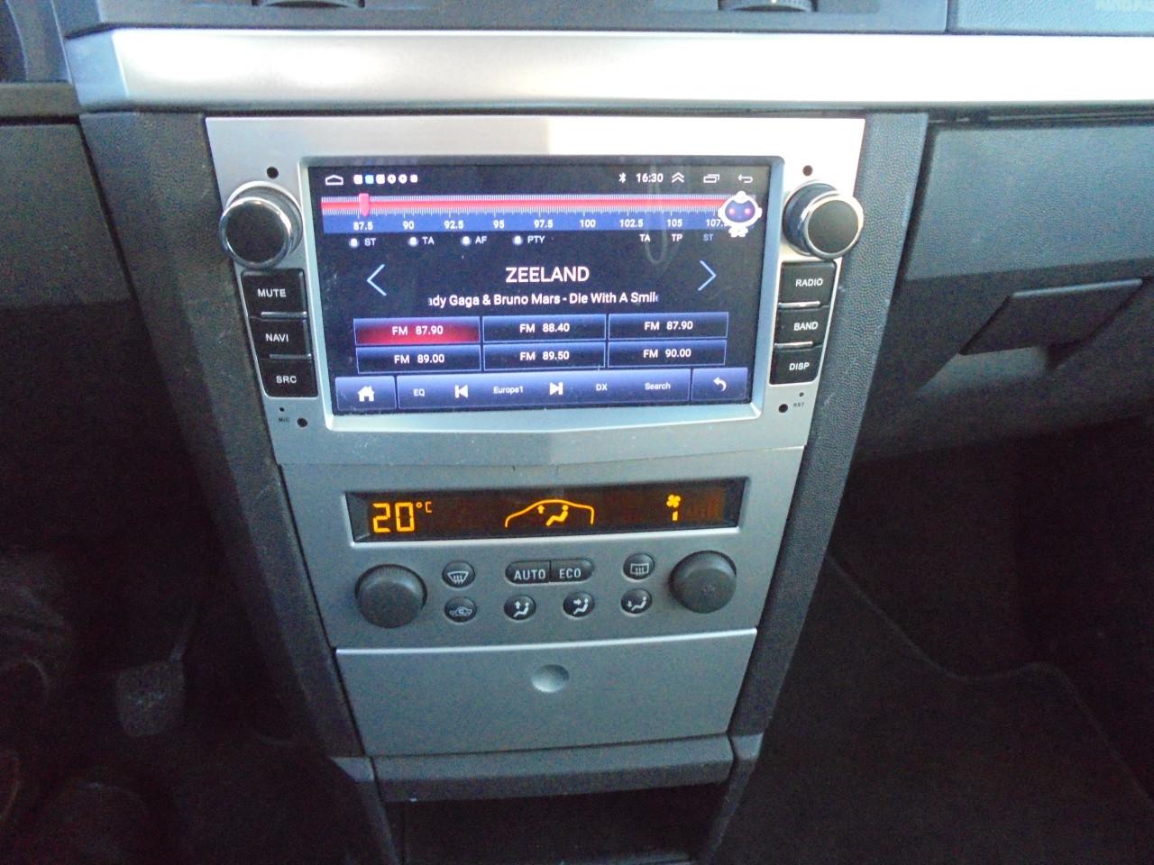 Meriva 1.4 Maxx Cool Leuke nette auto met N.A.P en Apk slechts € 1350