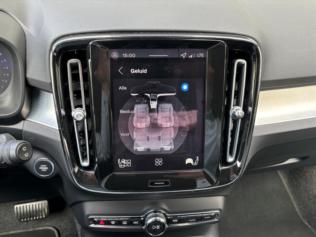 Volvo XC40 2.0 b4 core business| harman kardon| camera|blis| 1e eigenaar| r