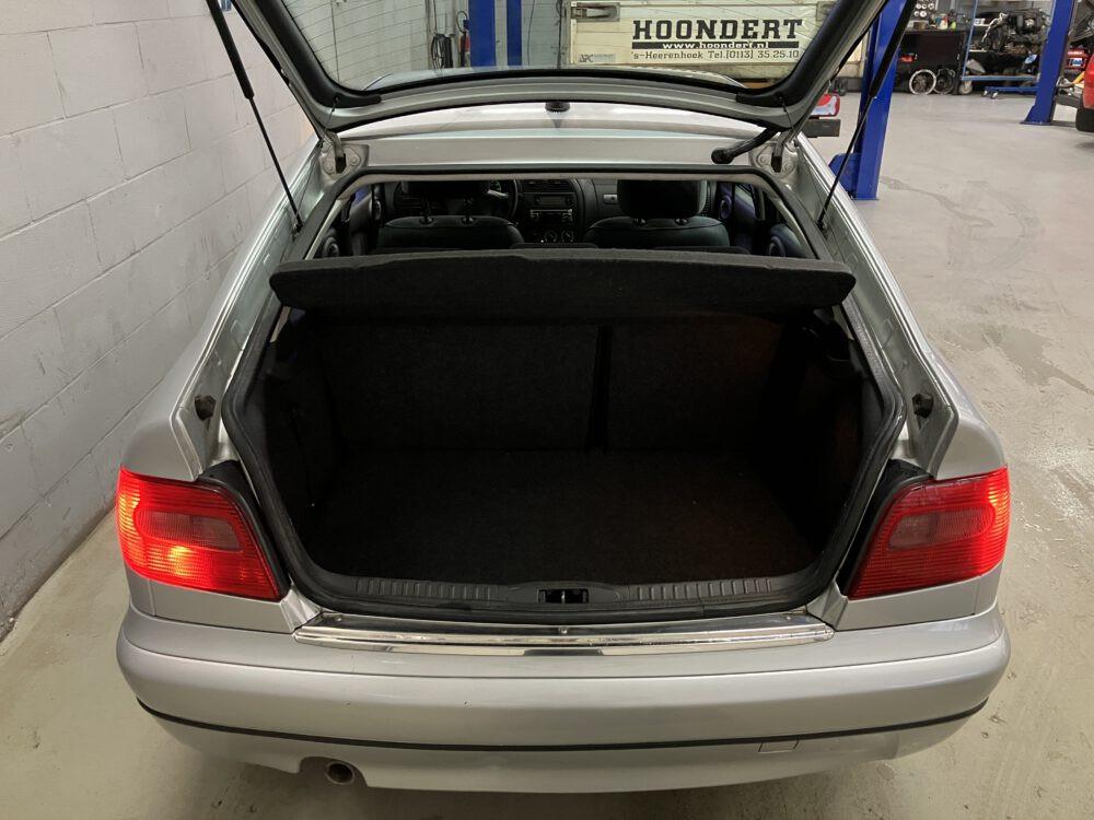 Citroën Xsara Automaat 1.6i-16V Ligne Prestige