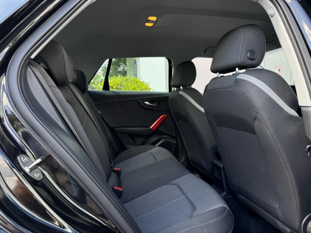 Audi Q2 1.4 tfsi sport * sportstoelen * clima * pdc 2x