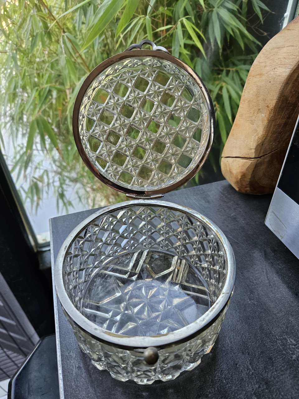 Prachtig vintage facetgeslepen juwelendoos, zware kwaliteit