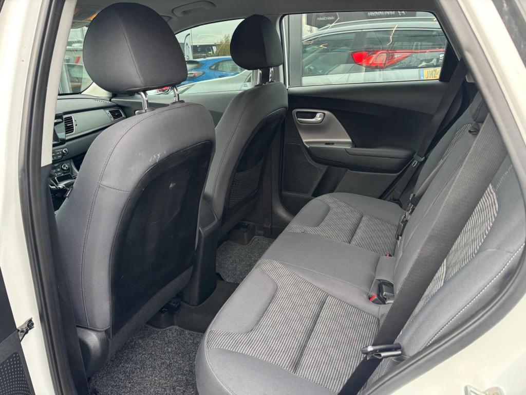 Kia Niro 1.6 gdi phev 141pk dct6 dynamicline