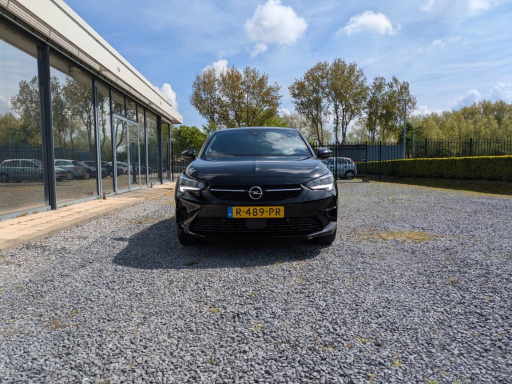 Opel Corsa 1.2 gs line | navigatie | cruise control | carplay | camera | la