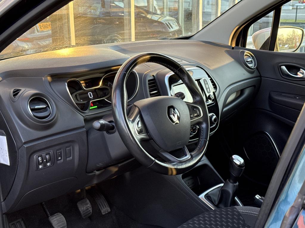 Renault Captur 0.9 tce intens | led | navi | camera | trekhaak | pdc | keyl