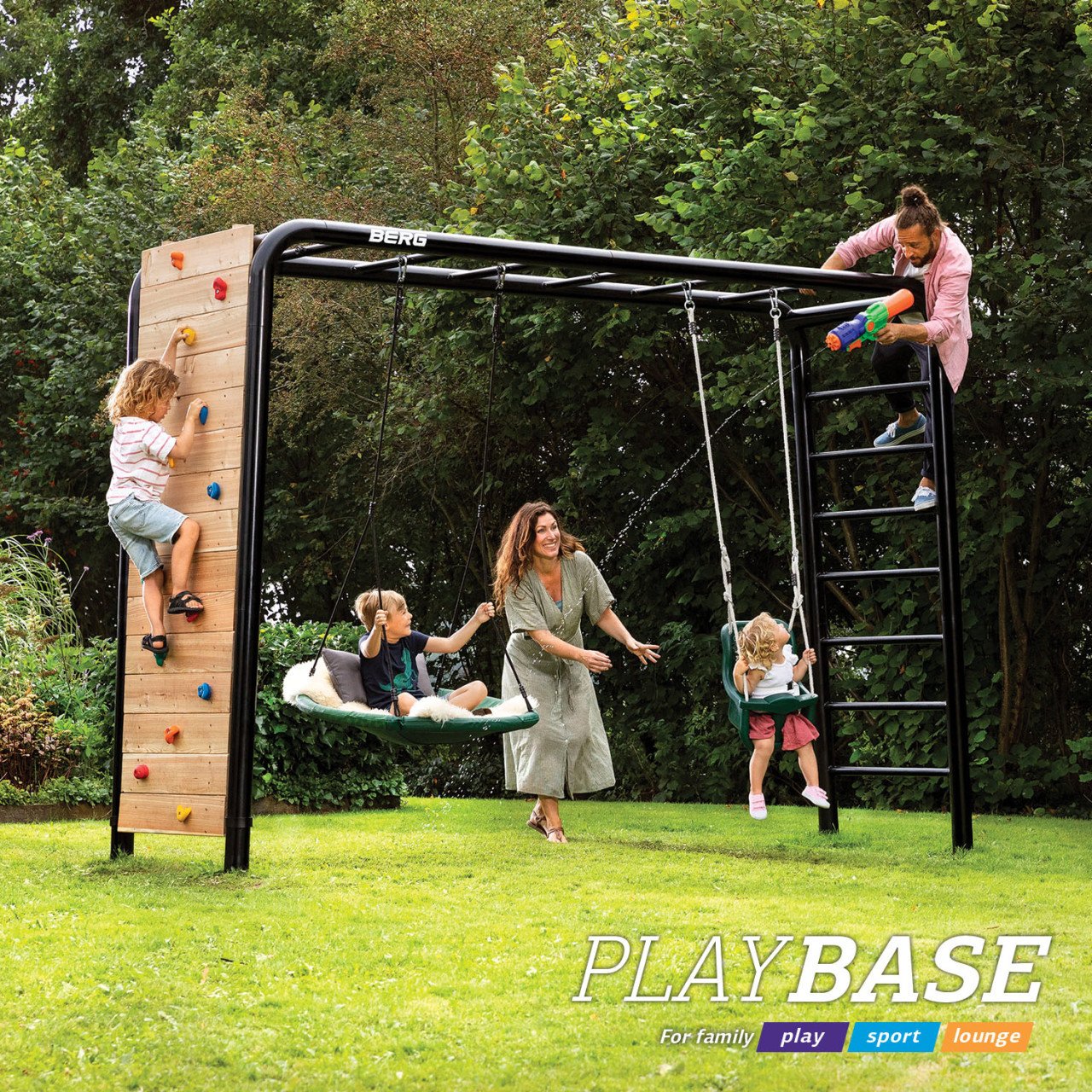 Trampolines en Playbase van Berg