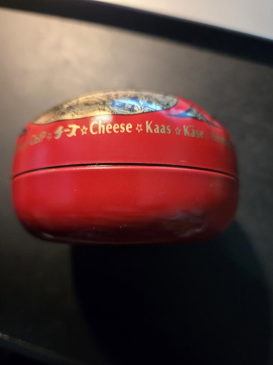 Decoratief, rond blik voor Hollandse kaas  Leeg.  Ø8.5 cm