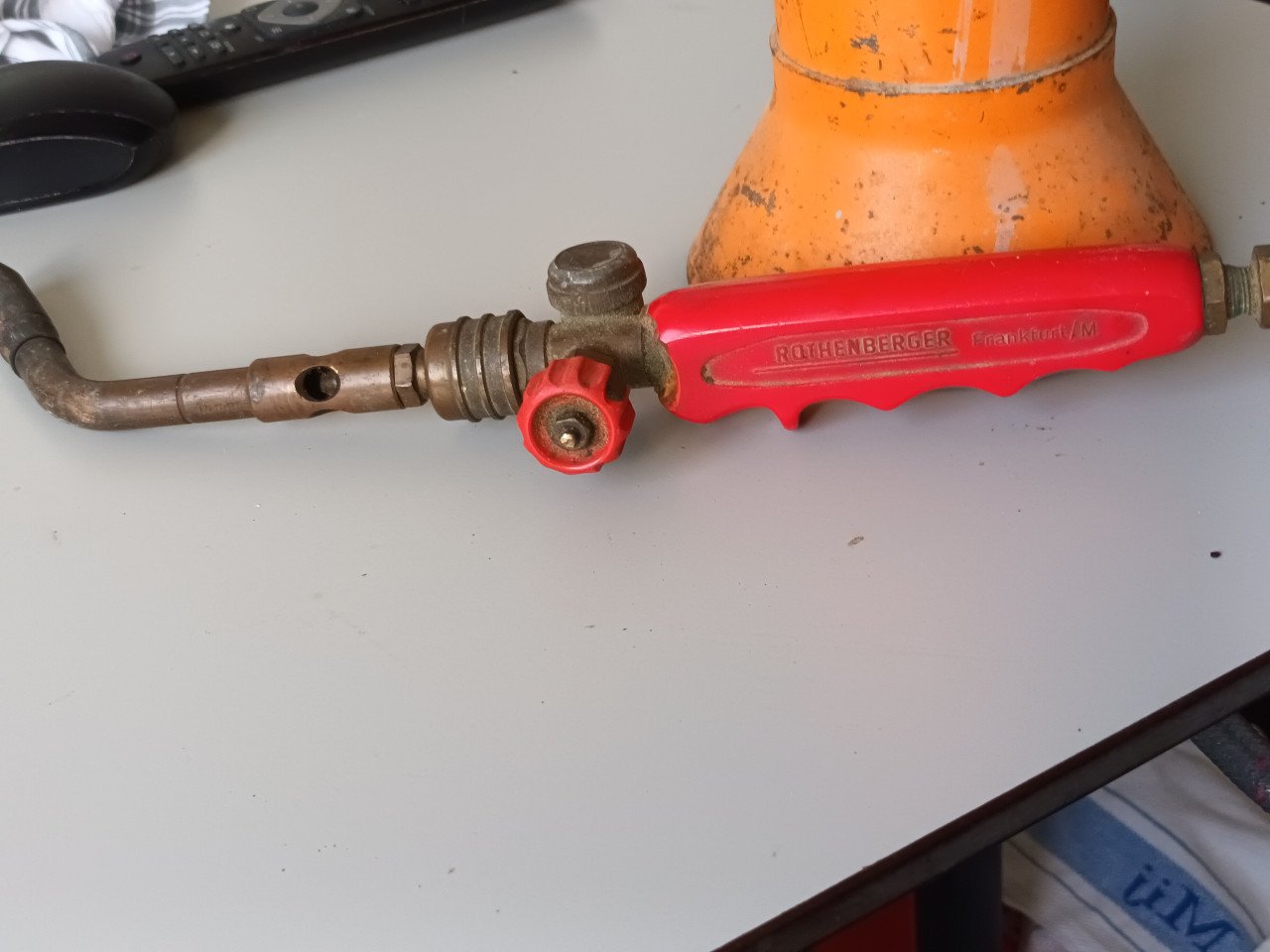 GASFLESJE MET BRANDER