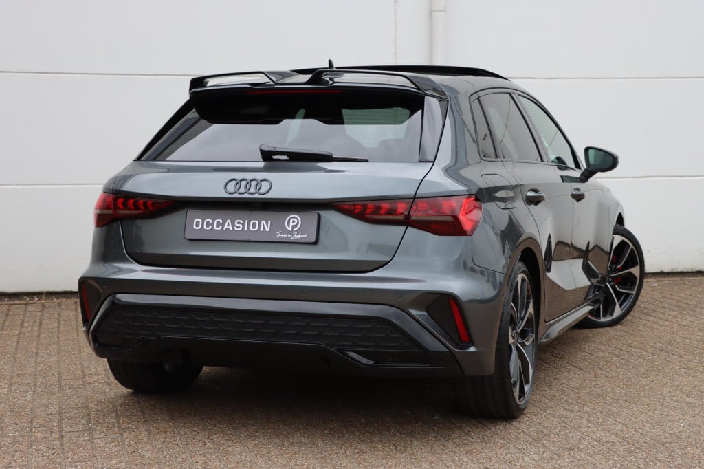 Audi A3 sportback 35 tsi s edition 150pk s-tronic | full options!