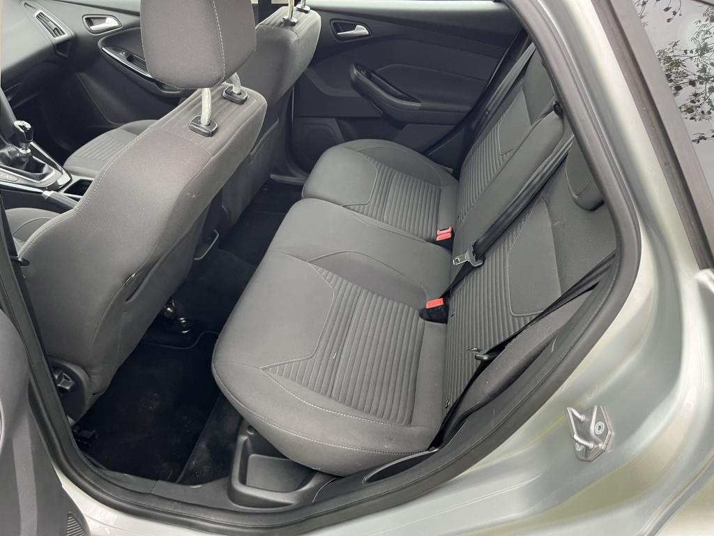 Ford Focus 1.0 titanium edition