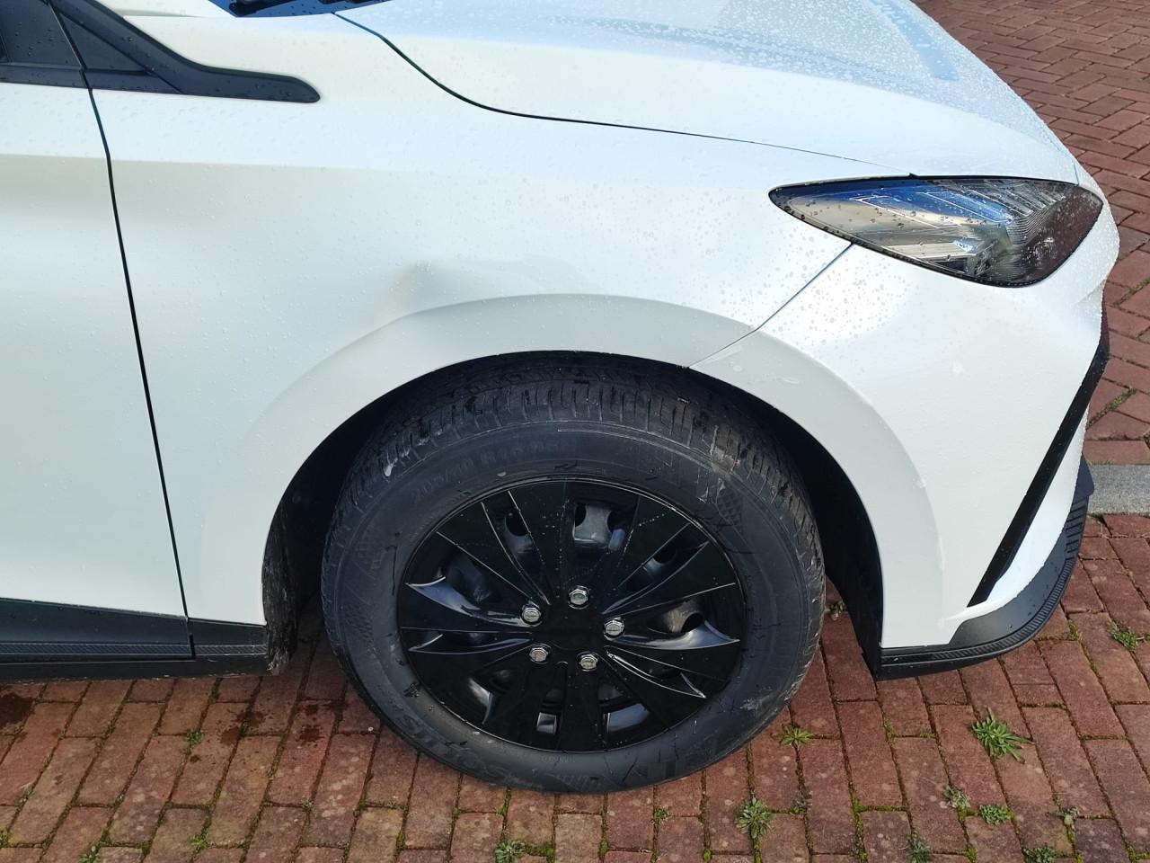 MG 4  bj 2023 45000 km.