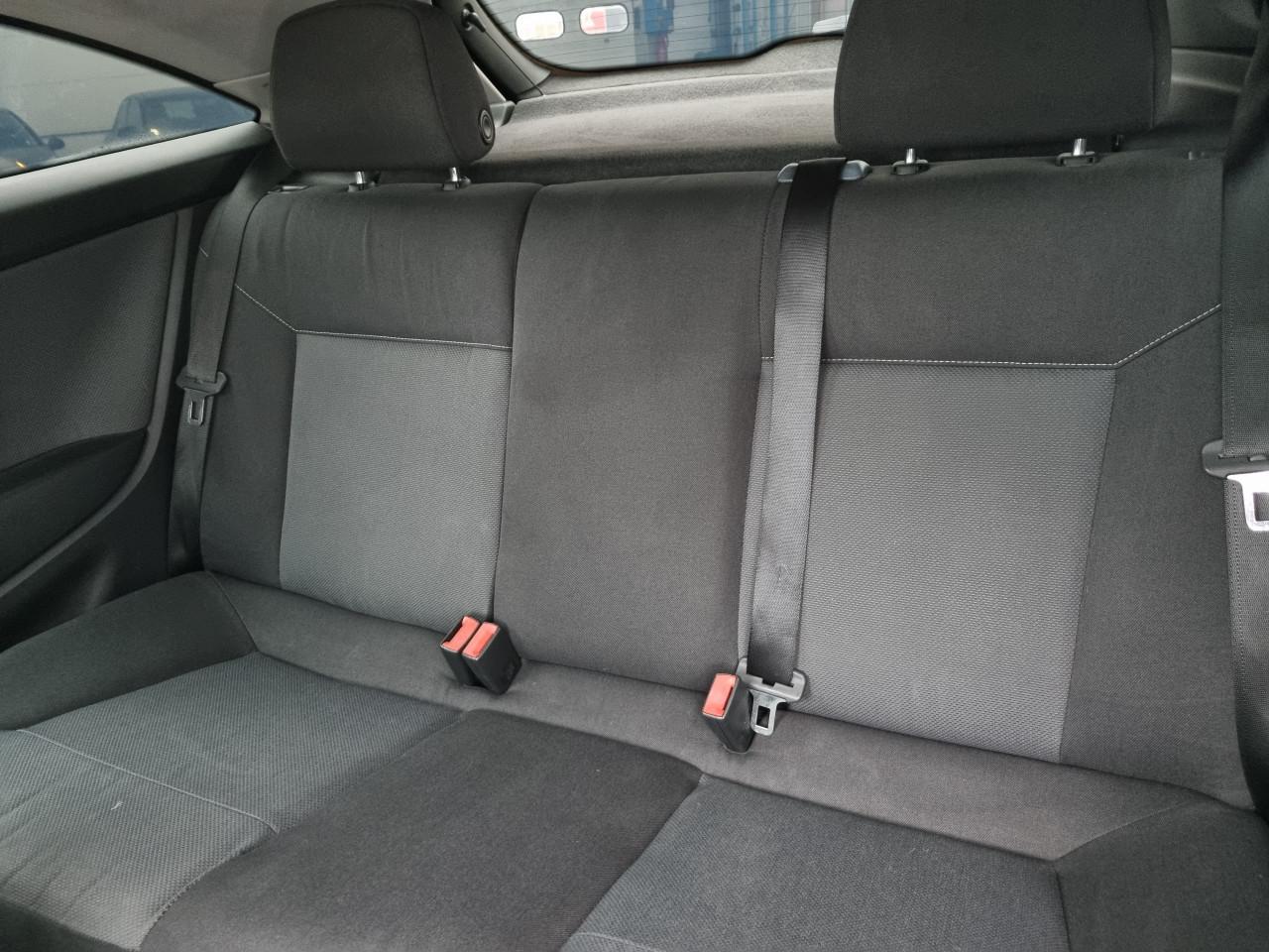 Opel Astra GTC 1.6 Edition