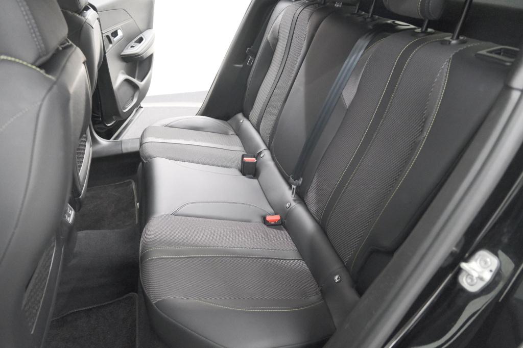 Peugeot 2008 1.2 hybrid 145 gt | camera | apple carplay | parkeersensoren