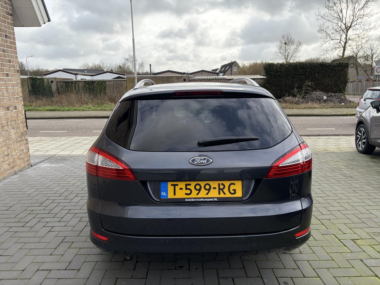 Ford Mondeo Wagon 1.6-16V Trend Airco Navigatie 122Dkm PDC LMV