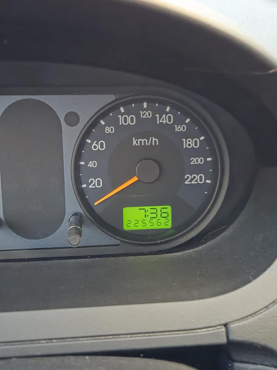 Ford Fiësta 1.25 16V 3DR 2004 Grijs