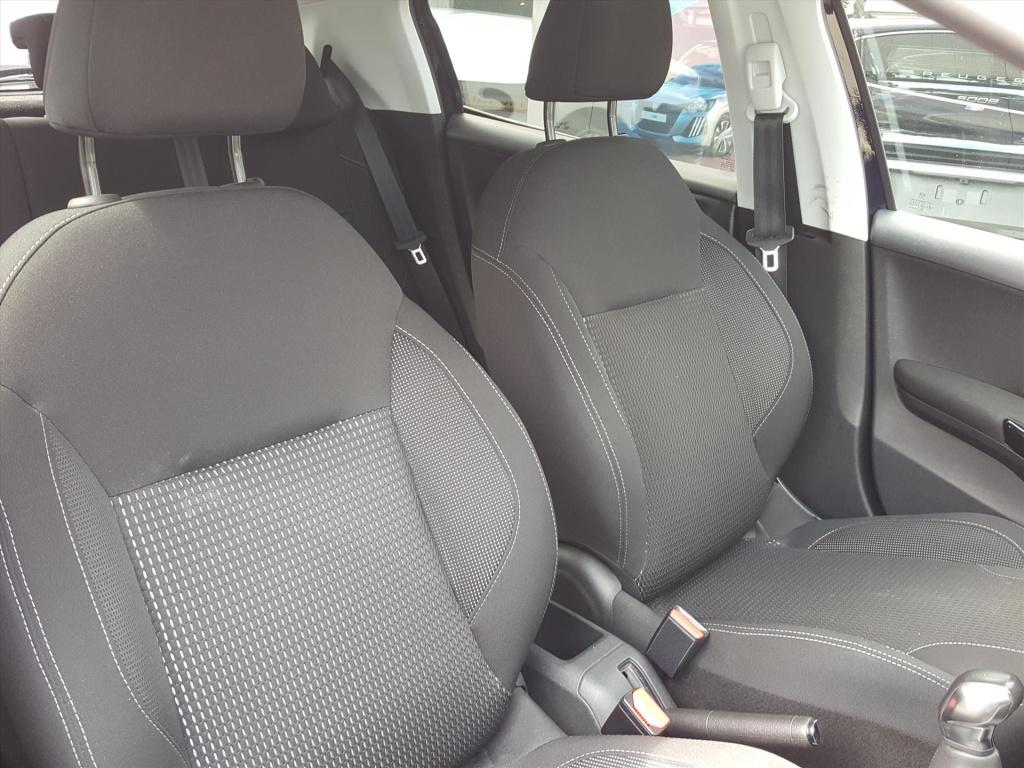Peugeot 208 allure 1.2 pt-110pk 5d kleurnavigatie applecarplay&androidauto 