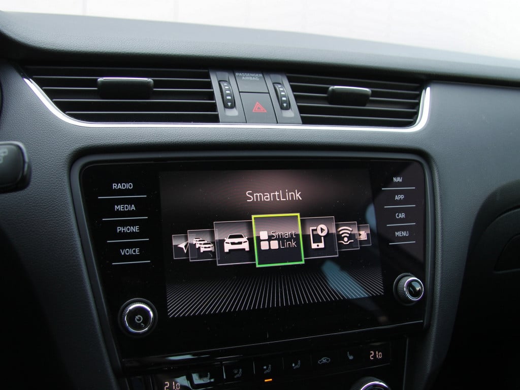 Skoda Octavia combi 1.0 tsi 116pk dsg style sport | kuipstoelen