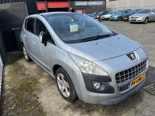 Peugeot 3008 1.6 VTI