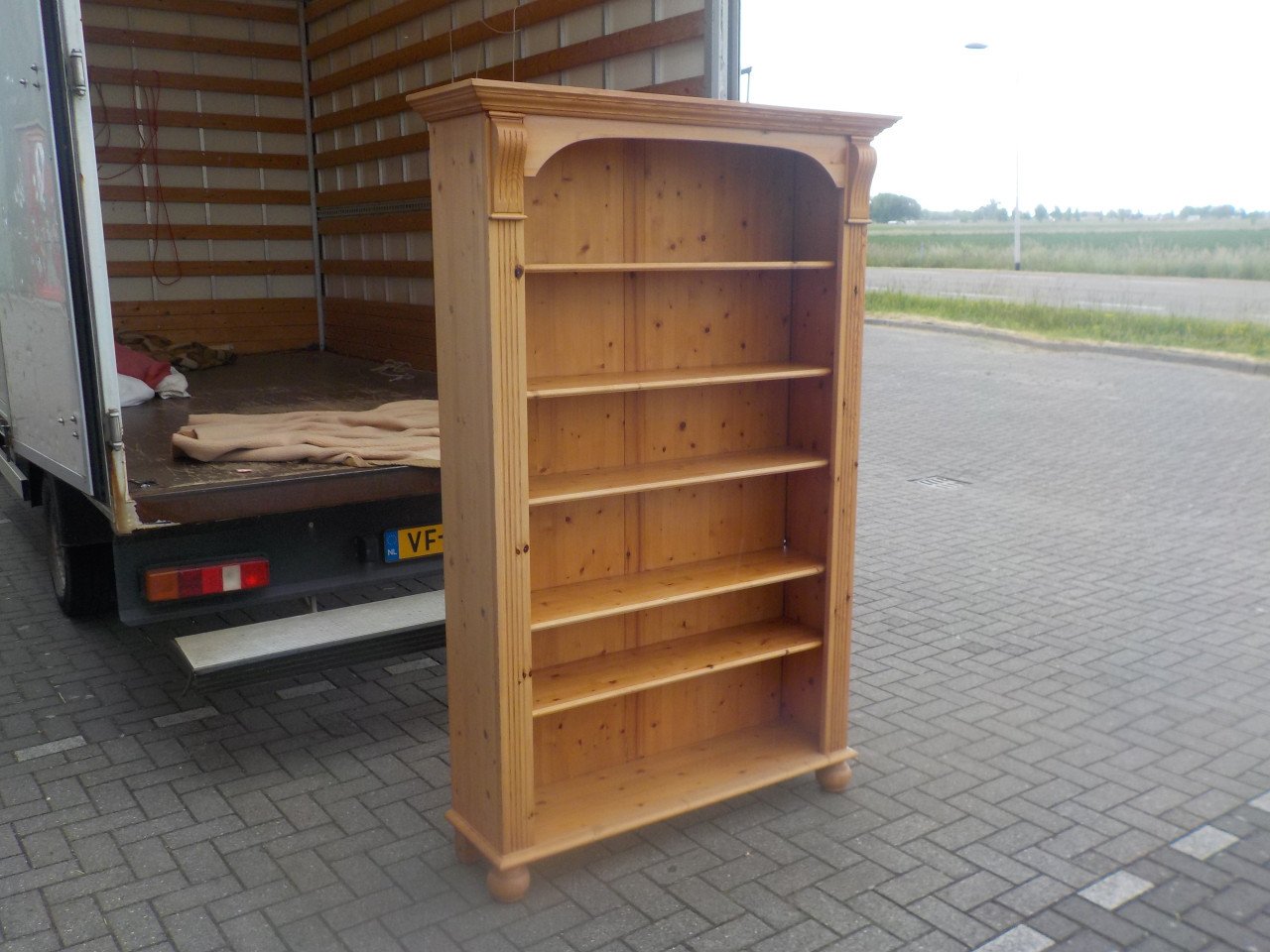 Massief grenen Cottage boekenkast in zeer goede staat
