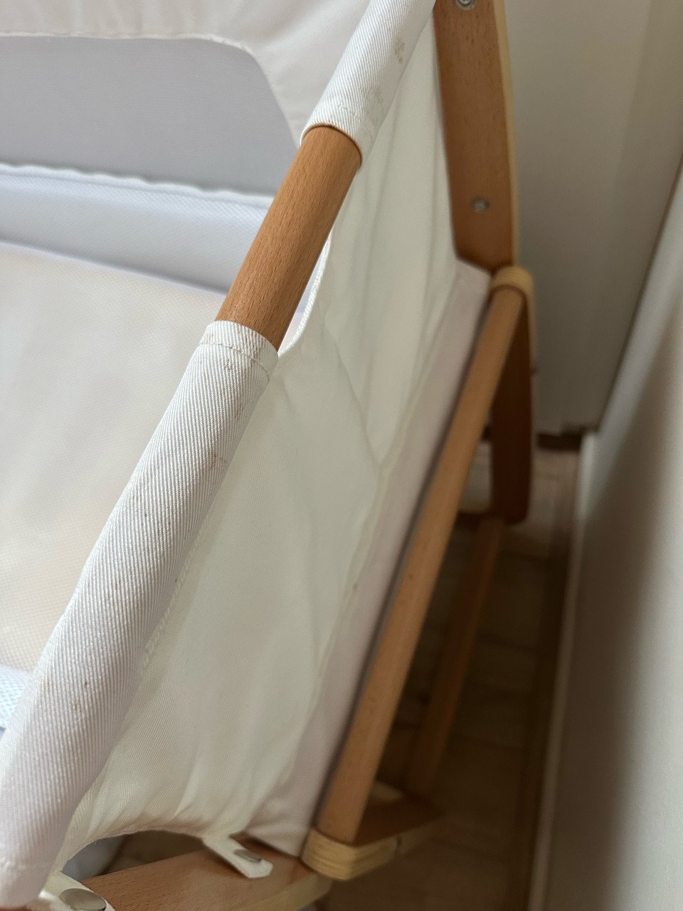 Cosleeper/Co-sleeper: Snuzpod 4