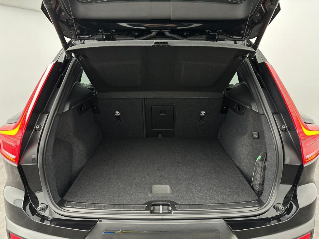 Volvo XC40 t4 211pk recharge plus dark| adap.cruise| trekhaak| camera| elek