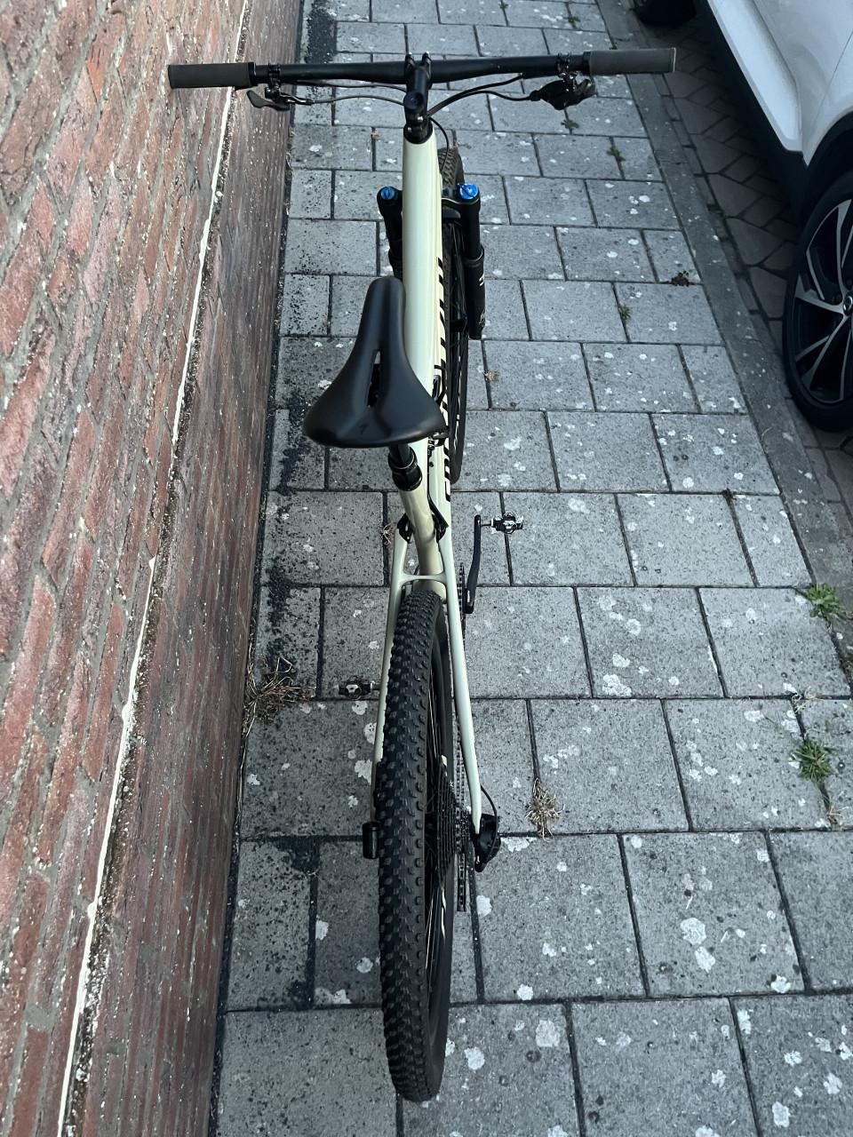 Specialized epic expert evo carbon XL