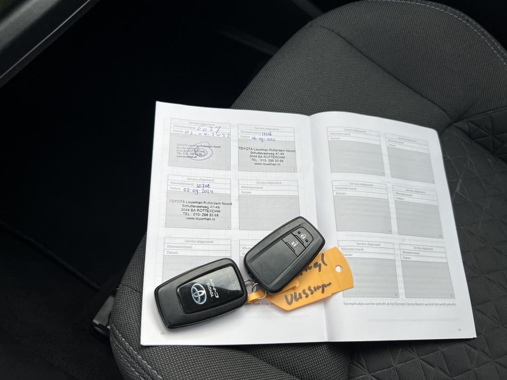 Toyota C-hr 1.8 hybrid style